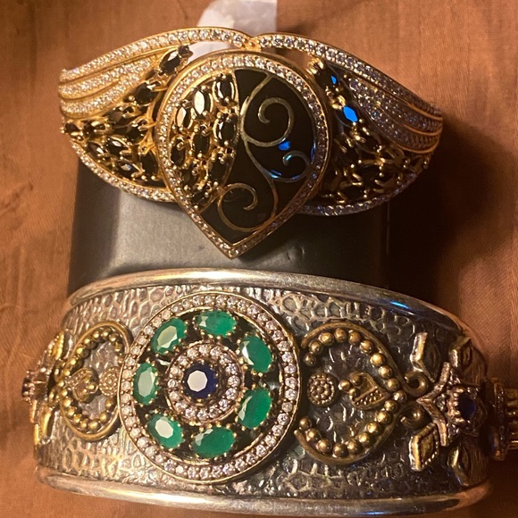 Really wonderful bracelets both very heavy Sterling with wonderful designs - Picture 2 of 9